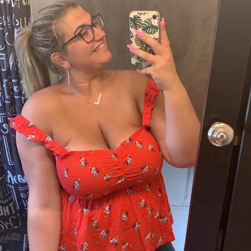 Floral tank